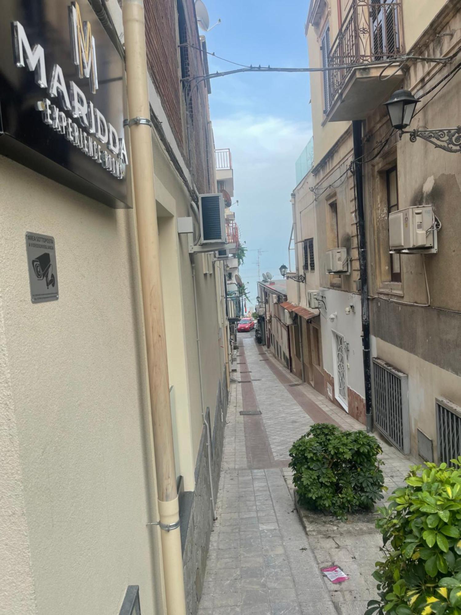 Maridda-Experience Rooms- Giardini Naxos Εξωτερικό φωτογραφία