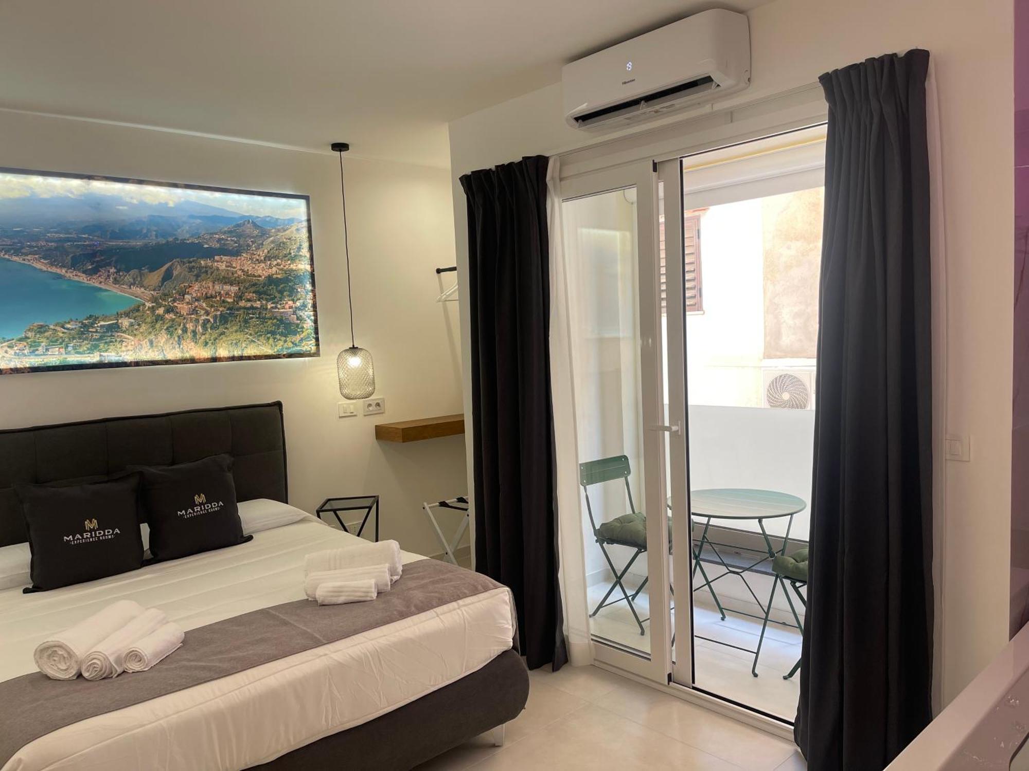 Maridda-Experience Rooms- Giardini Naxos Εξωτερικό φωτογραφία